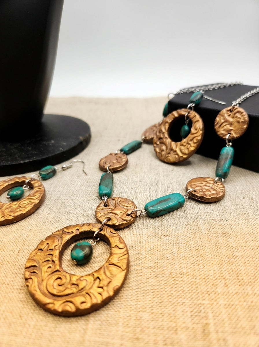 Luxe Black and Metallic Bronze Hand Sculpted Jewellery Set for Her