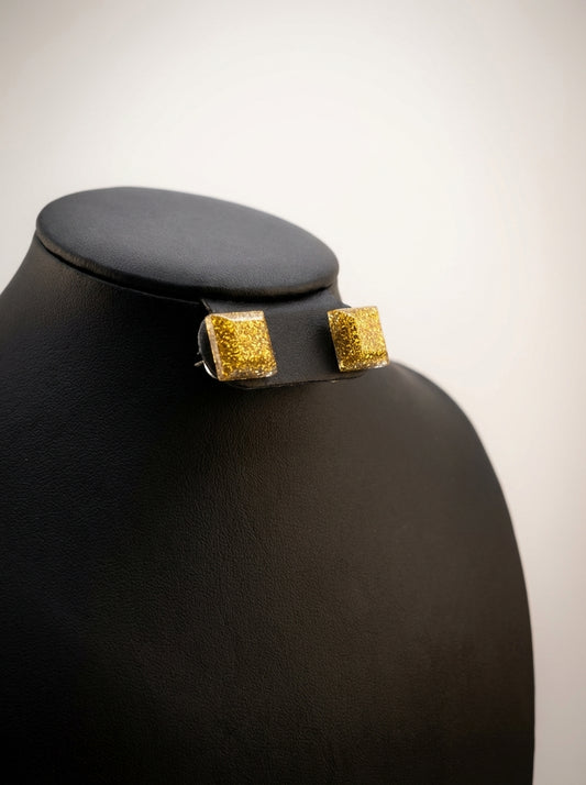 Gold squared golden shimmering earrings