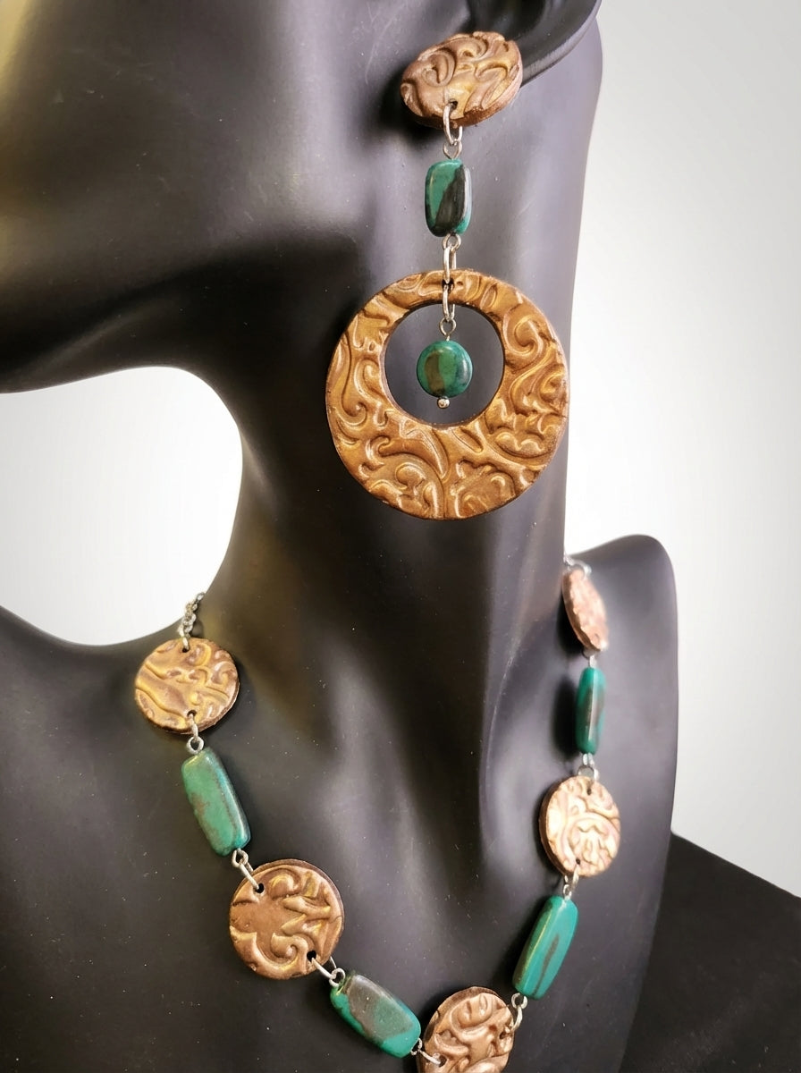 Luxe Black and Metallic Bronze Hand Sculpted Jewellery Set for Her