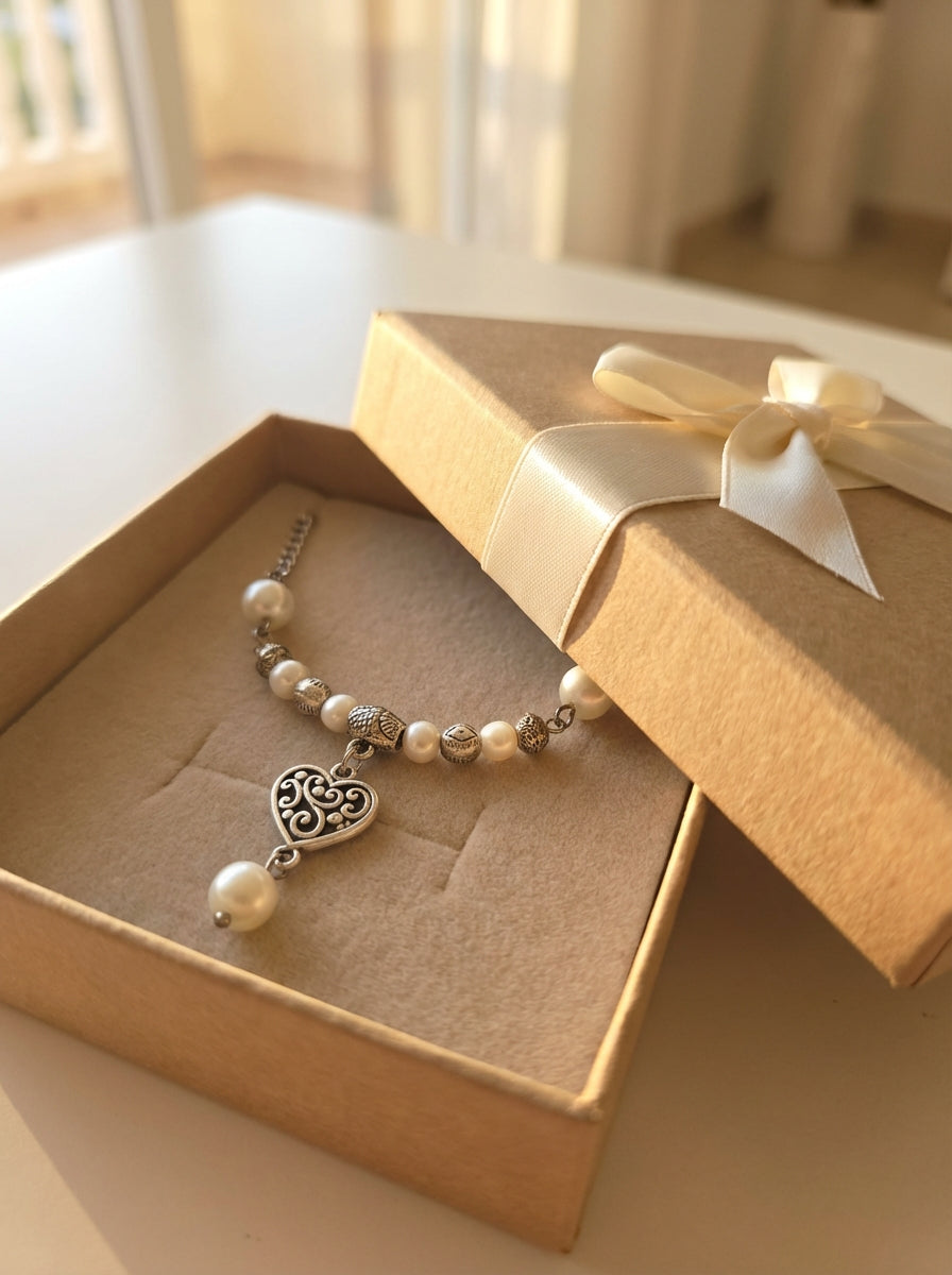 Freshwater Pearls & Filigree Heart Necklace - Silver Tone