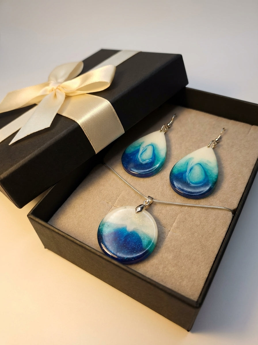 Ocean Wave Effect Pendant and Teardrop Earrings Set