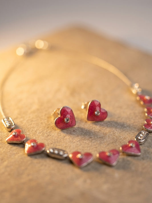 Crimson Hearts Resin Jewellery Set – Necklace & Stud Earrings